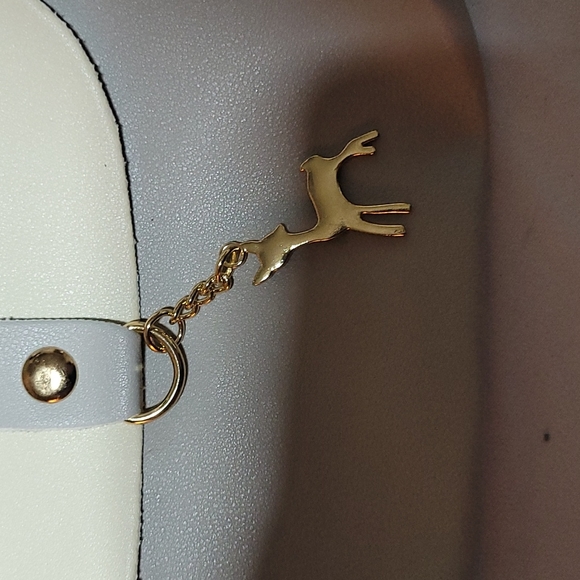 WOMENS PURSE - Picture 2 of 3